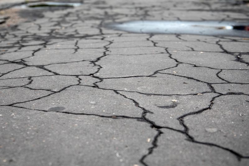 How Heavy Traffic Impacts Commercial Asphalt Surfaces